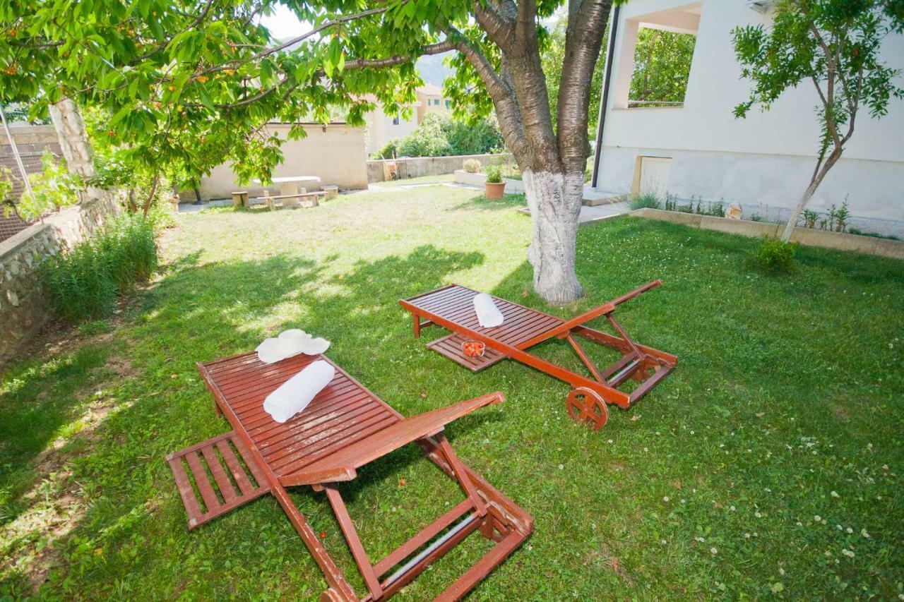 Apartment Zvone Baška Exterior foto